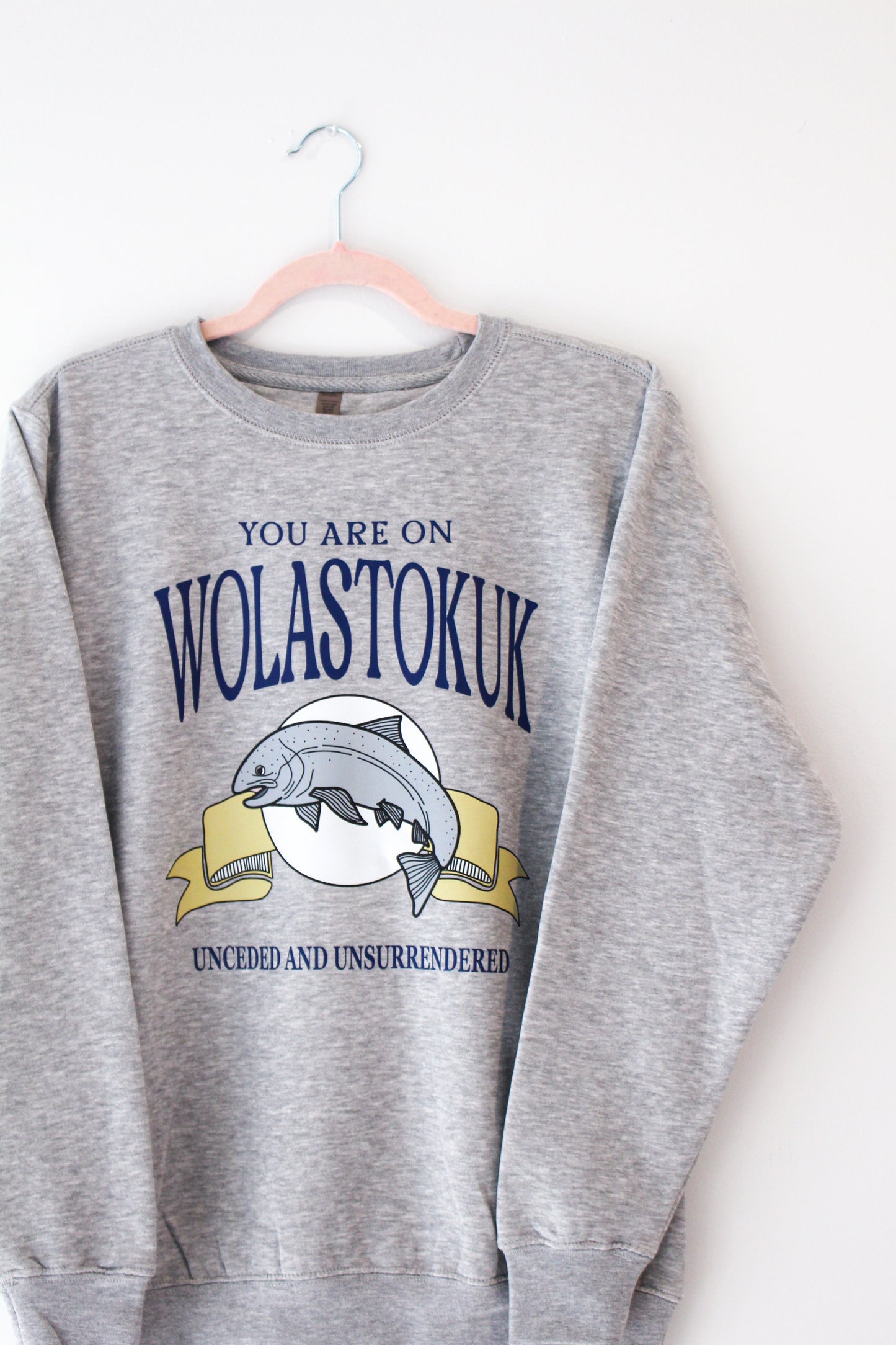 Wolastokuk Crewneck